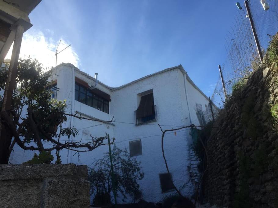 La Casa Rural De Paco Y Ana Pitres Extérieur photo
